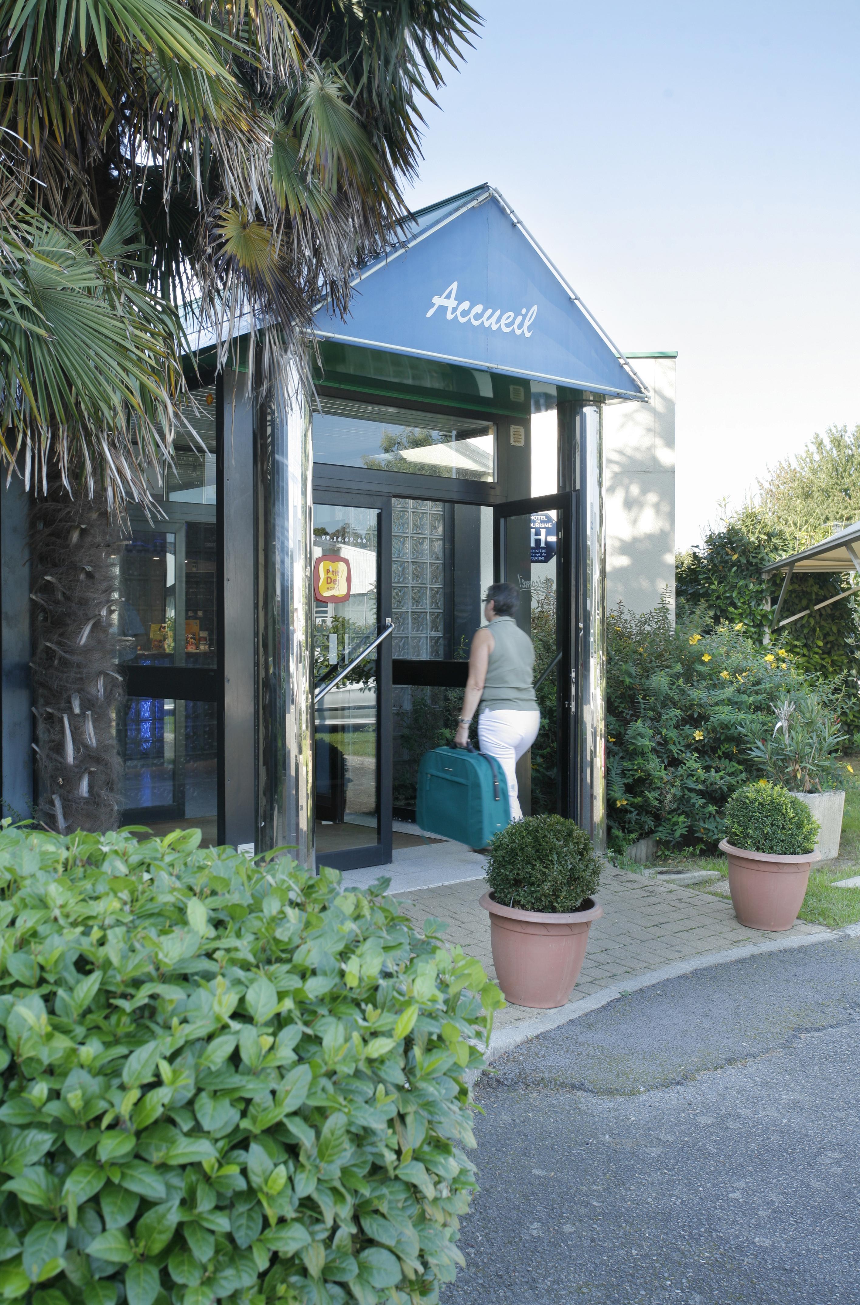 Liberty Hotel Rennes Ouest Vezin-le-Coquet Exterior foto